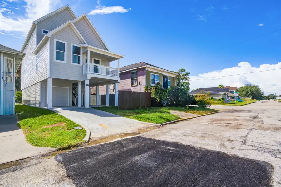 4025 Avenue M, Galveston, TX 77550 - #3