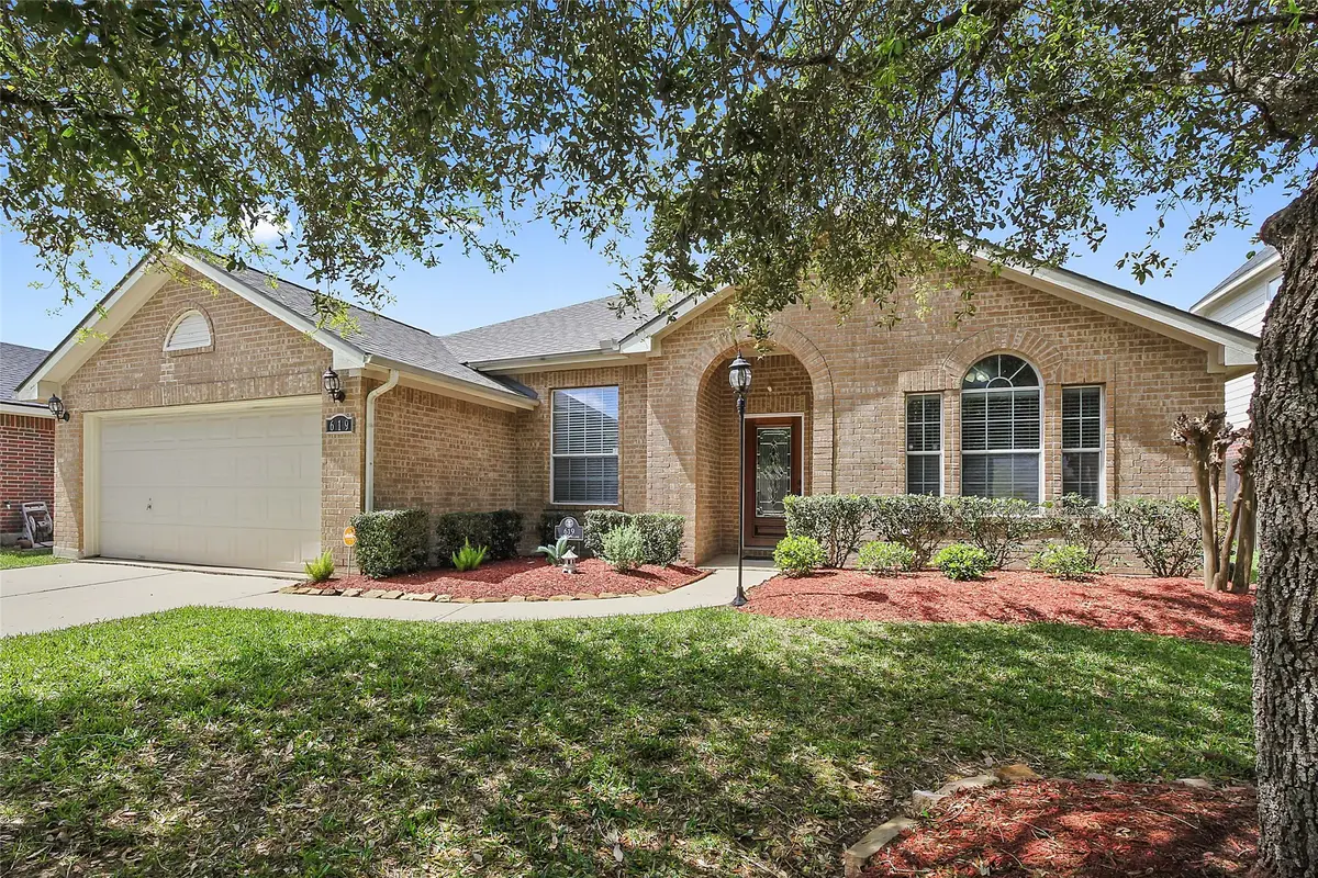 619 Castle Cove Lane, League City, TX 77573 - #1