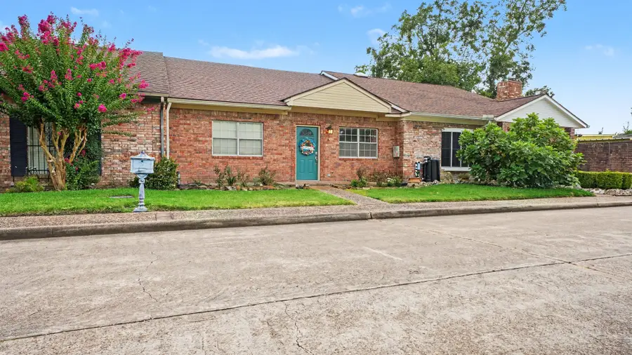 1310 E James Street #6, Baytown, TX 77520 - #3