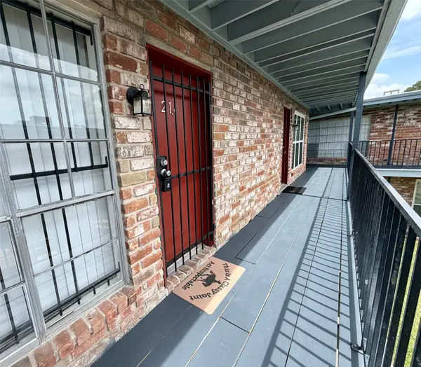 5615 Bissonnet Street #214 A, Houston, TX 77081