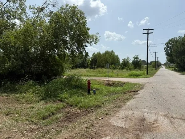0 Washington, Hempstead, TX 77445