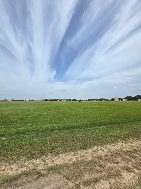 Lot 1244 Thunderbird Drive, Palacios, TX 77465
