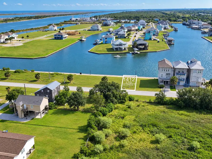 1412 17th Street, Port Bolivar, TX 77650 - #3