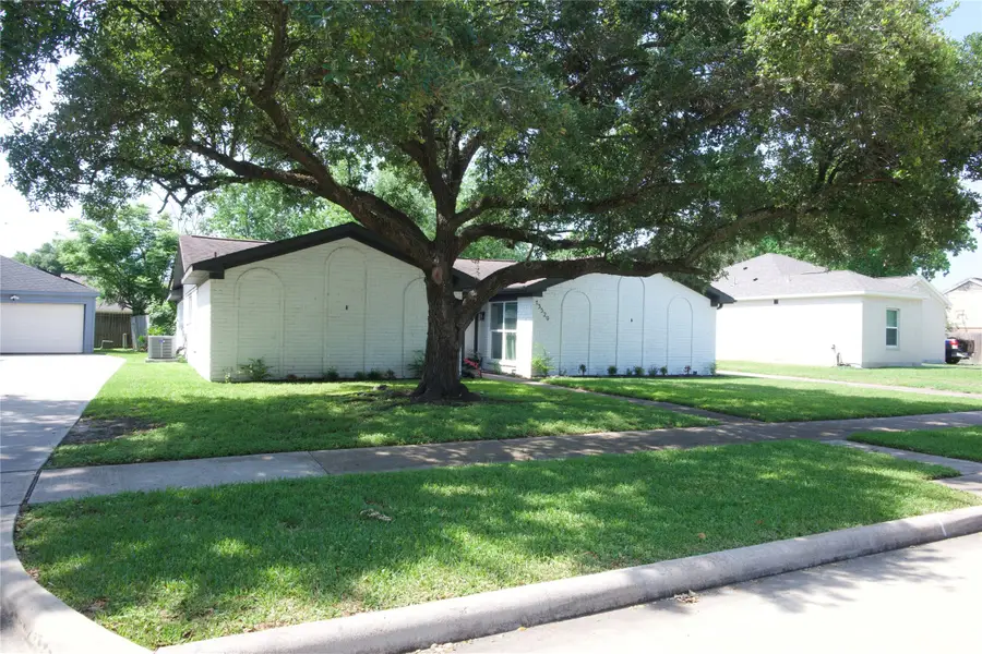 13529 Woodchester Drive, Sugar Land, TX 77498 - #3