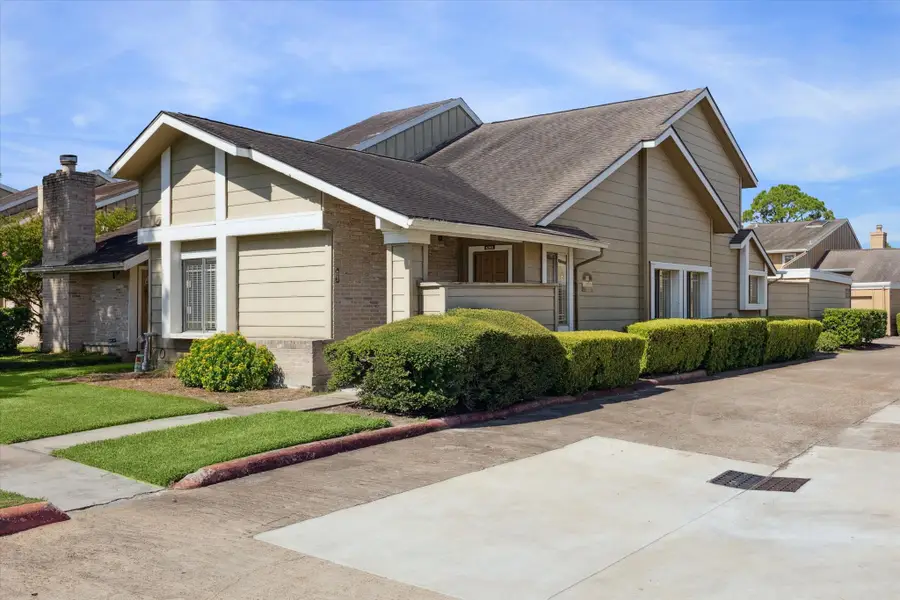 6202 W Airport Boulevard, Houston, TX 77035 - Image #2