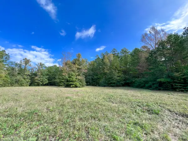 1 I-45 Frontage Road, Huntsville, TX 77320