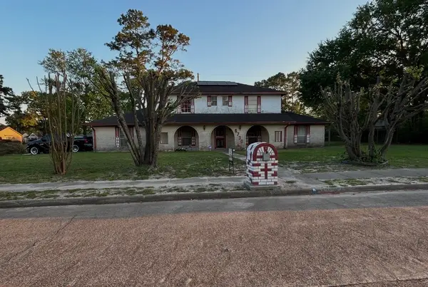 6730 Standing Oaks Street, Houston, TX 77050