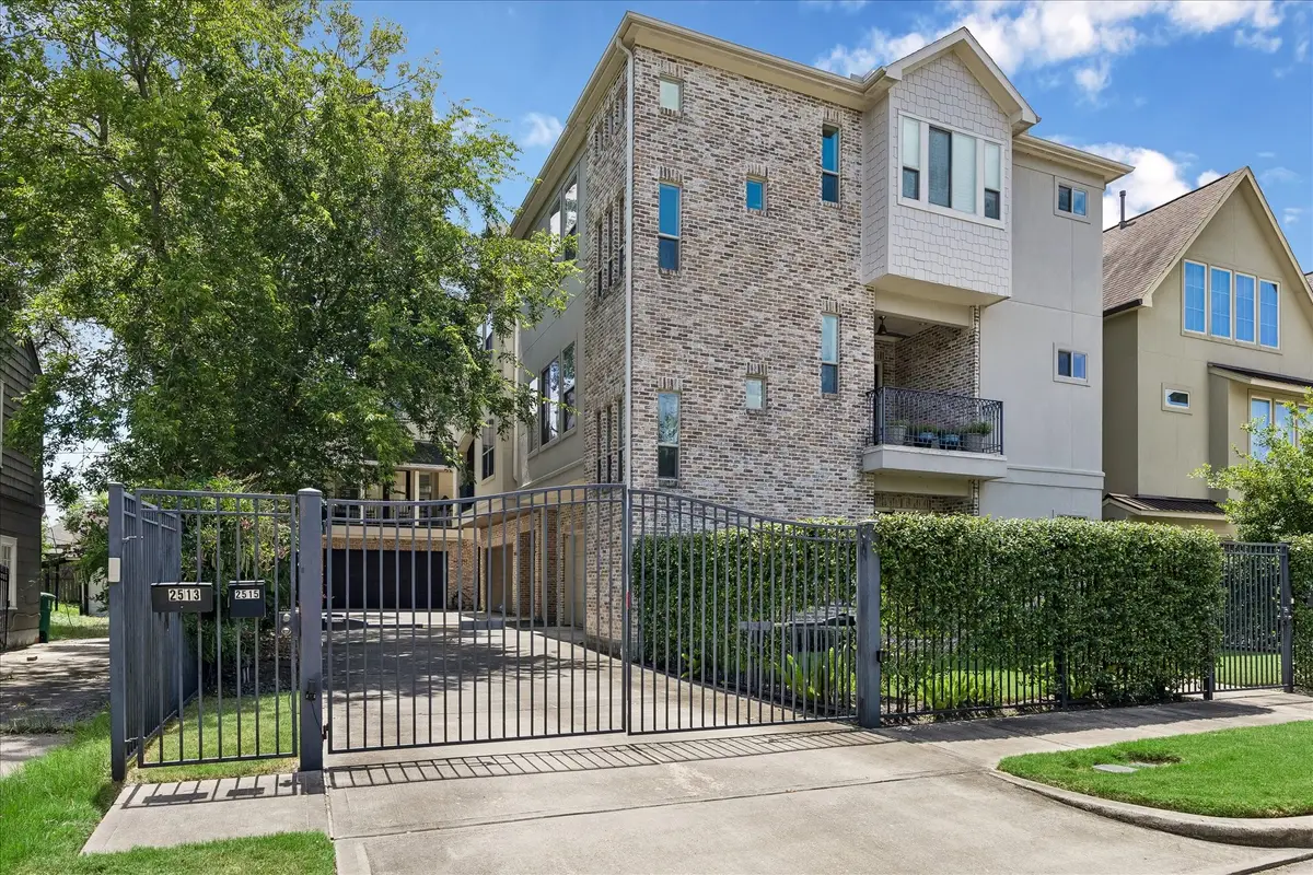 2513 Mcclendon Street, Houston, TX 77030 - #1