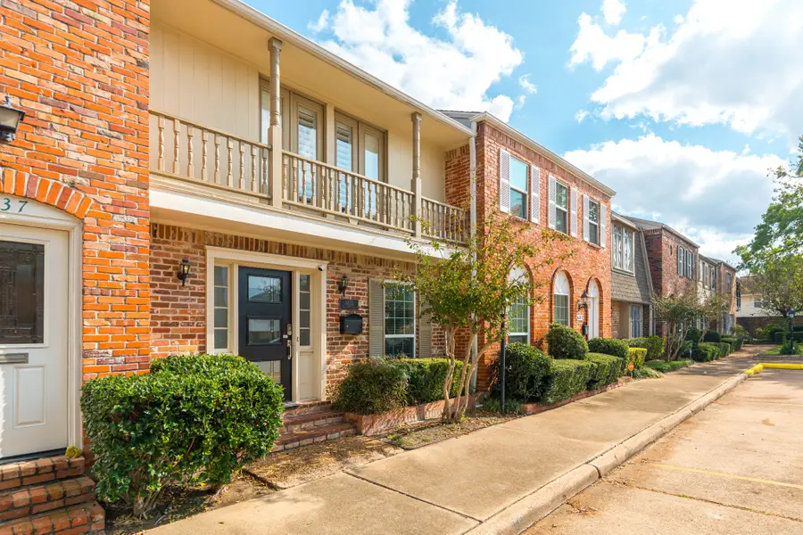 6339 Del Monte Drive Sw #95, Houston, TX 77057 - #3