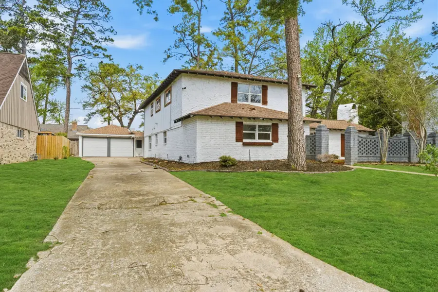 206 W North Hill Drive, Spring, TX 77388 - #2