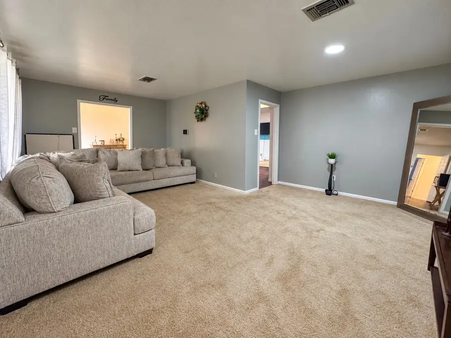 2202 French Place, Baytown, TX 77520 - #3