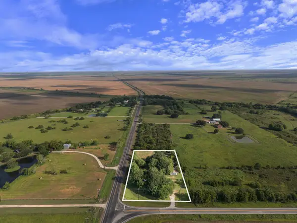 31 Fm-2175, Markham, TX 77456