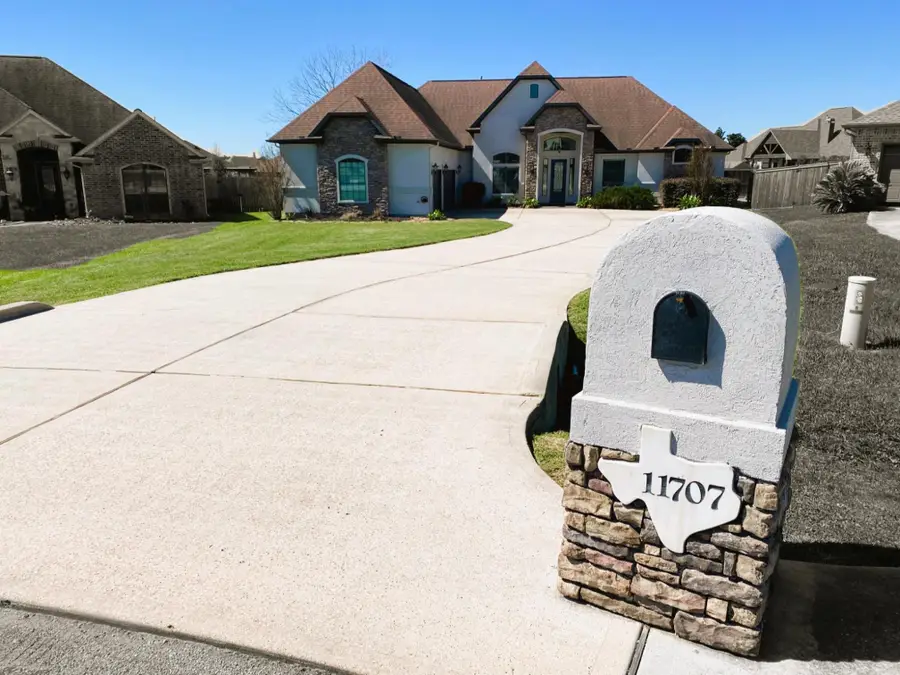 11707 W Grand Pond Drive, Montgomery, TX 77356 - #2
