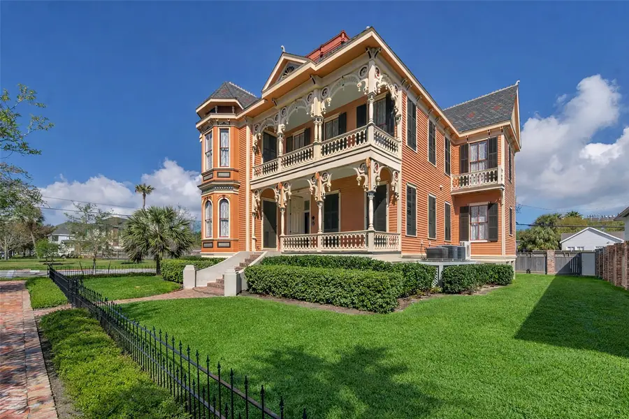 926 Winnie Street, Galveston, TX 77550 - #2