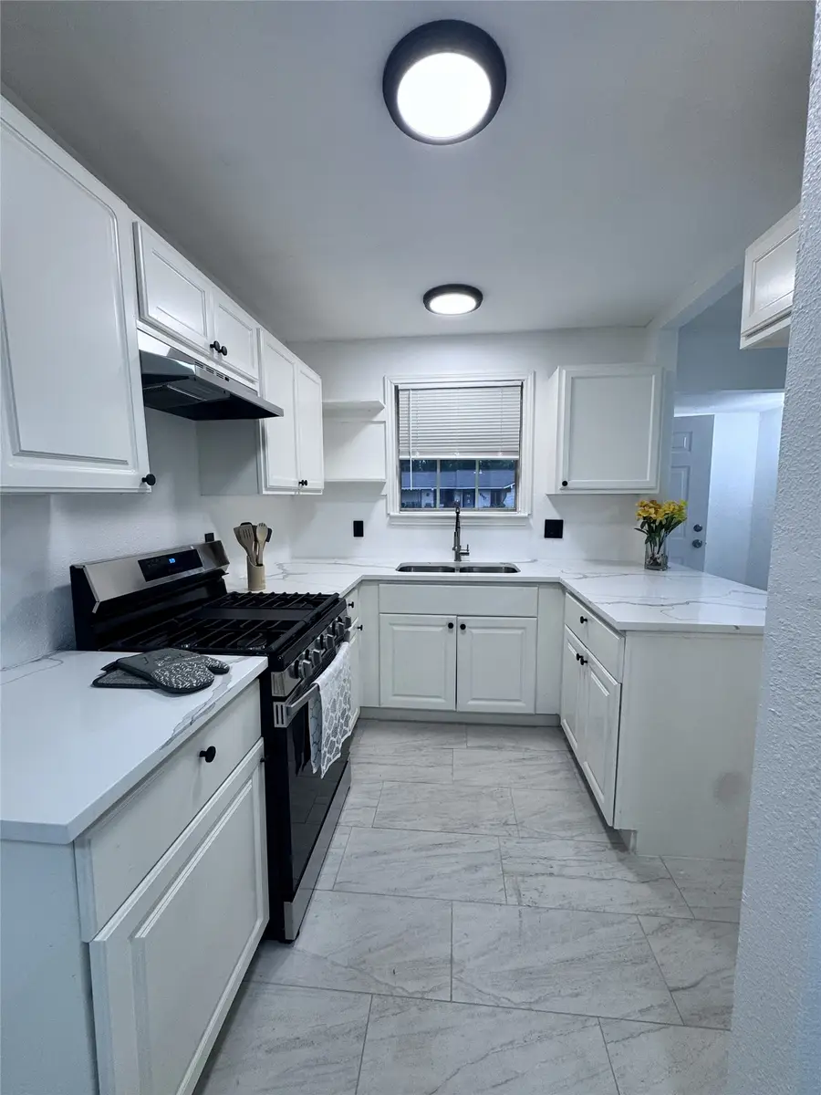 9306 Richland Drive, Houston, TX 77078 - #3