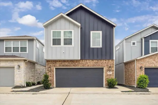 9820 Rugged Oaks Drive, Houston, TX 77080