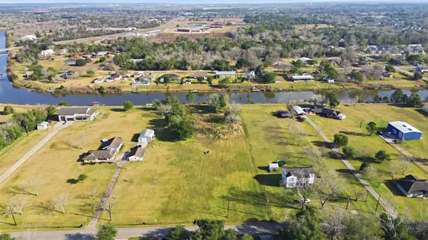 0 Robinson Road, Hitchcock, TX 77563