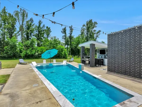 129 White Oak Loop, Lufkin, TX 75901