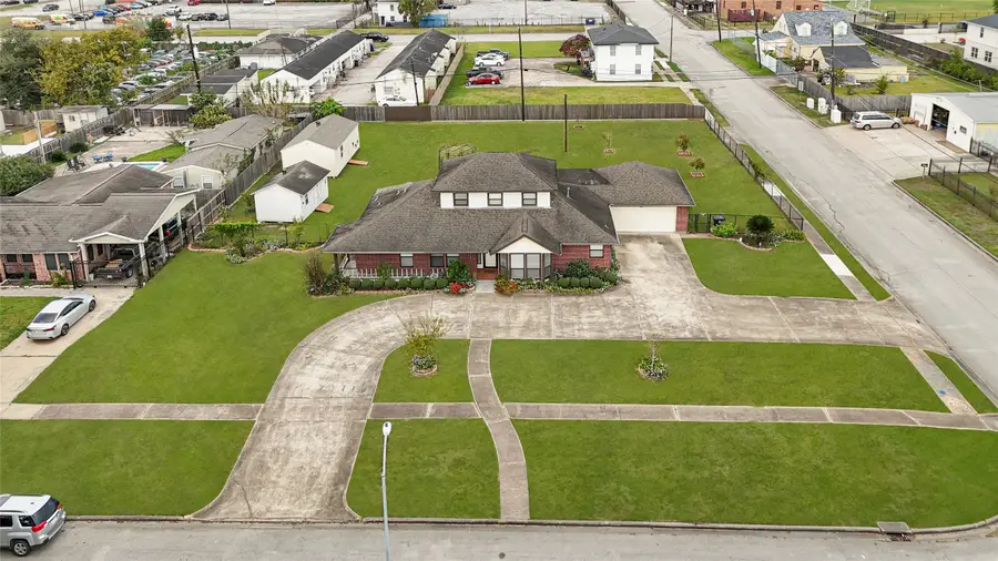 8135 Glenbrook Drive, Houston, TX 77017 - Image #2