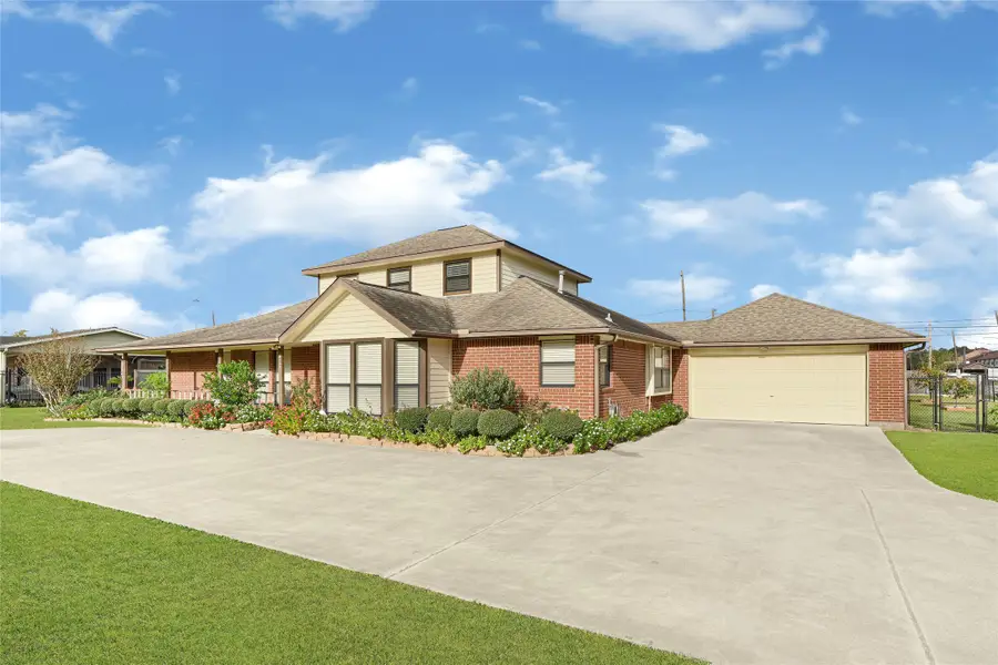 8135 Glenbrook Drive, Houston, TX 77017 - Image #3