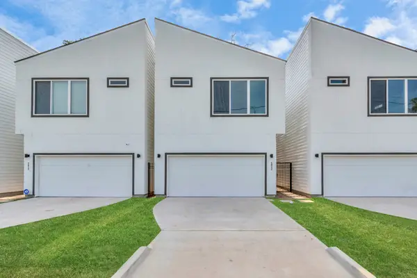 5812 Burt Street, Houston, TX 77091