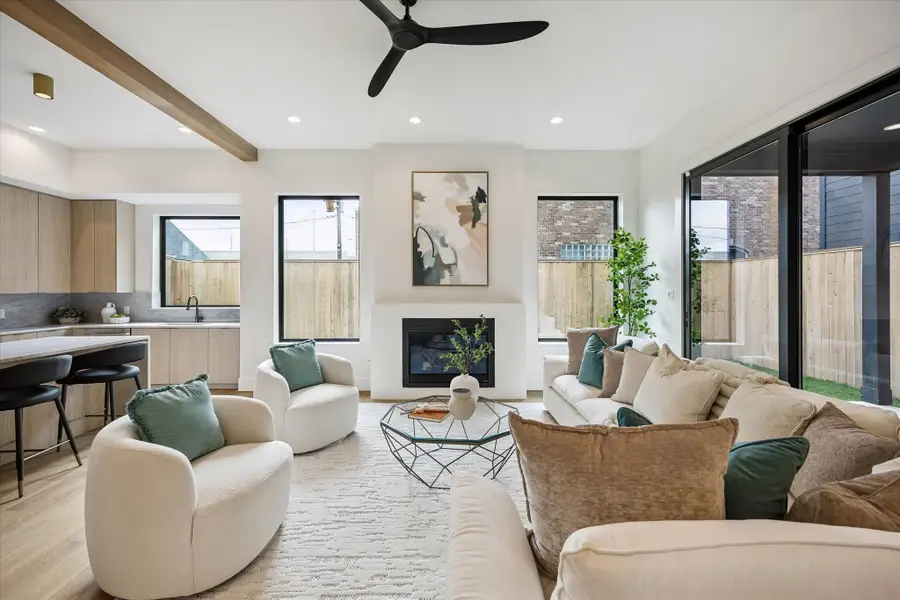 335 Harvard Street, Houston, TX 77007 - #2