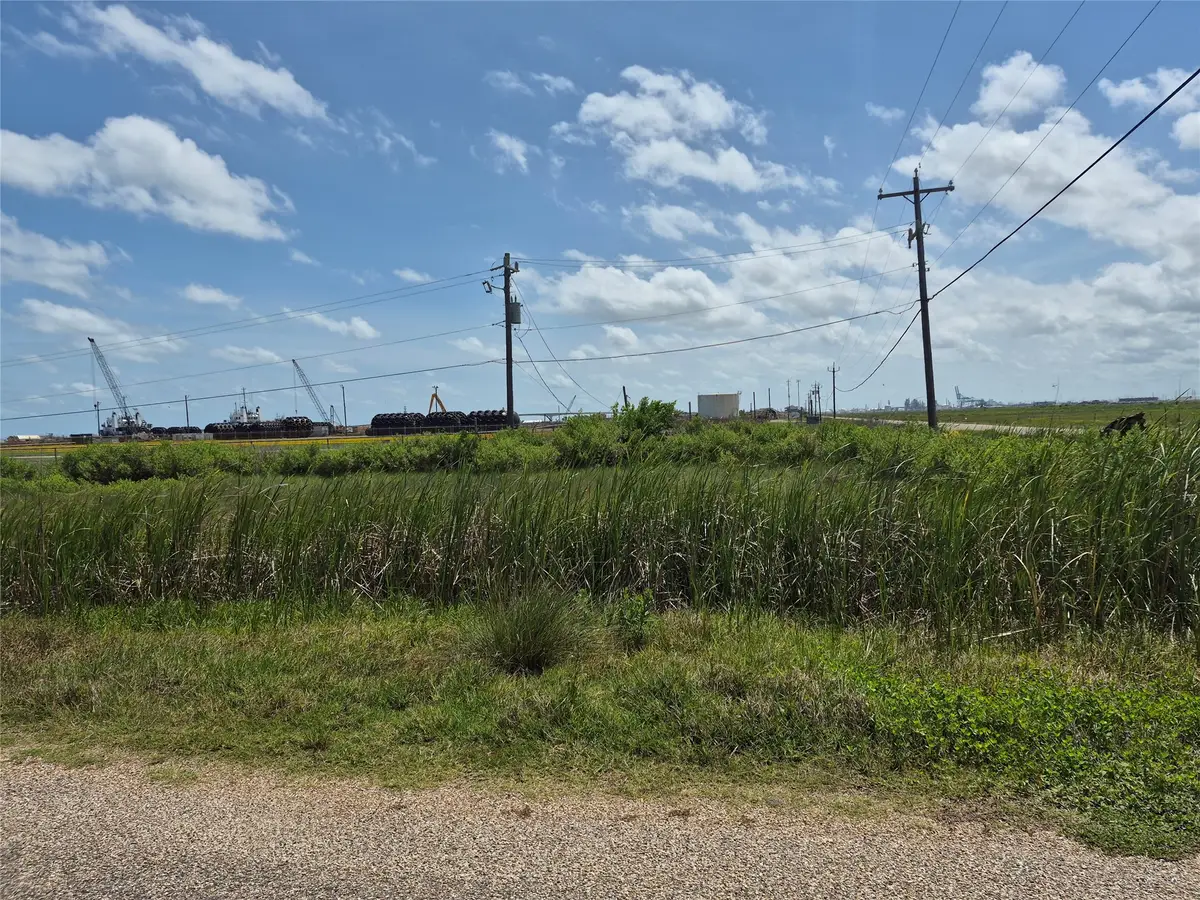 1216 Gulfview Lane, Freeport, TX 77541 - #1