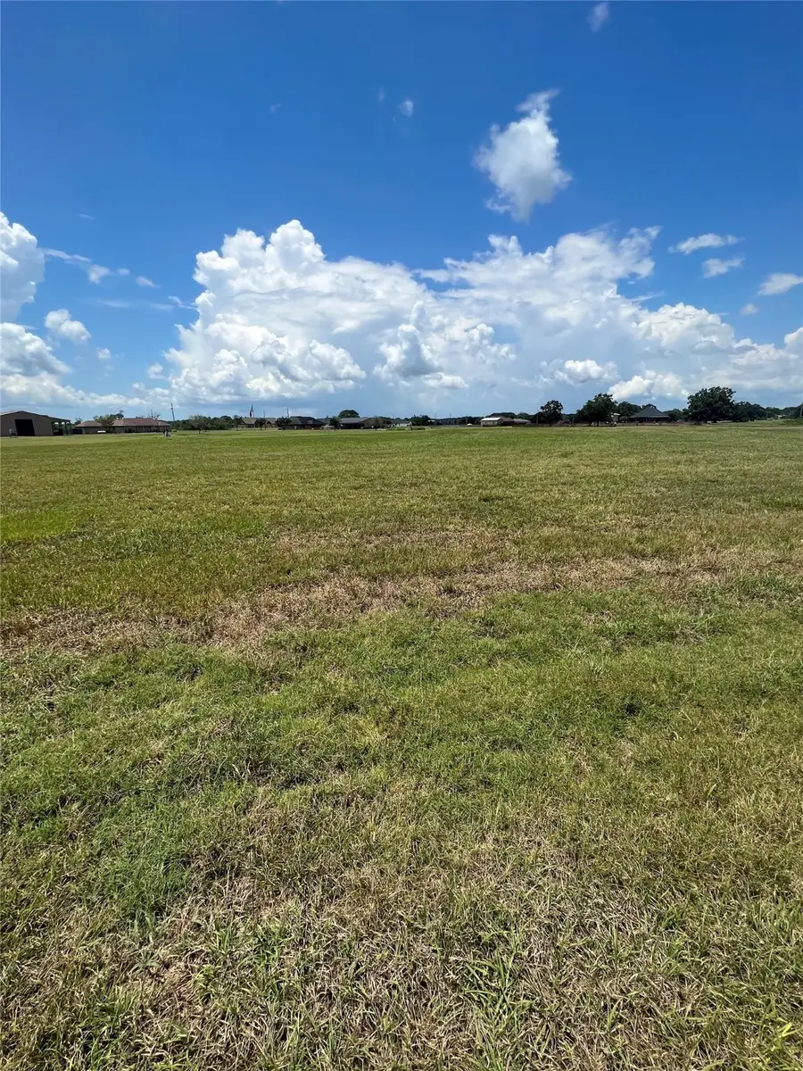 1426 Pinto Court, Angleton, TX 77515 - Image #3