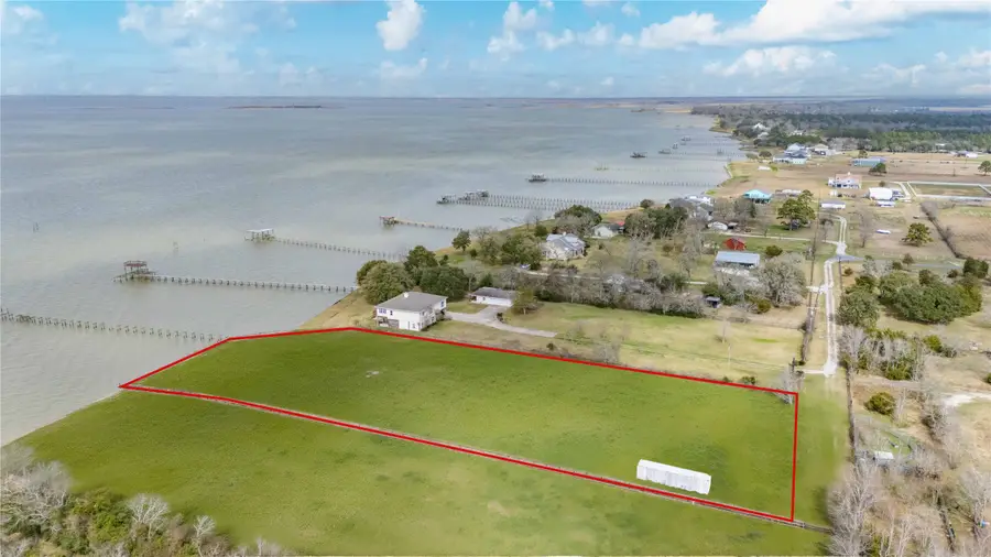 371 B Locke Road, Anahuac, TX 77514 - #2