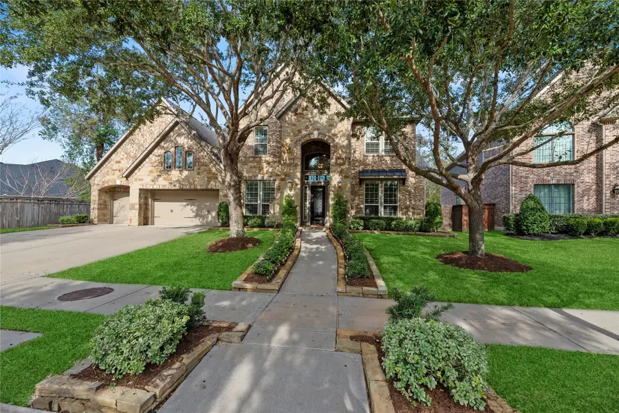 38 Adrianna Path Drive, Missouri City, TX 77459 - Image #3