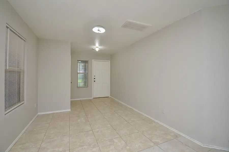 7714 Chatham Springs Lane, Cypress, TX 77433 - Image #2