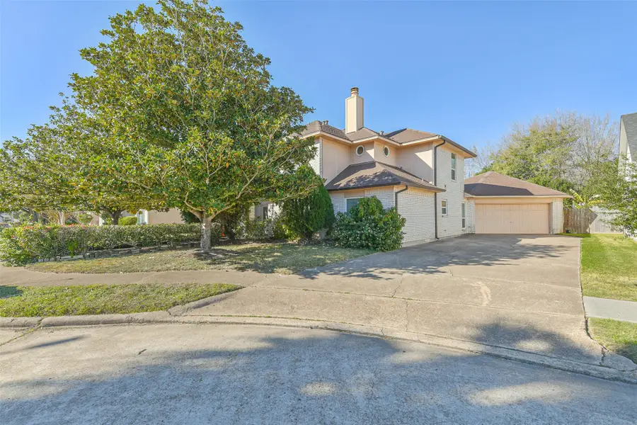 8006 N Circle Drive, Houston, TX 77071 - #2