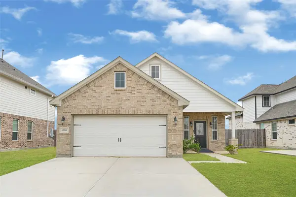 14815 Big Pine Lane, Baytown, TX 77523