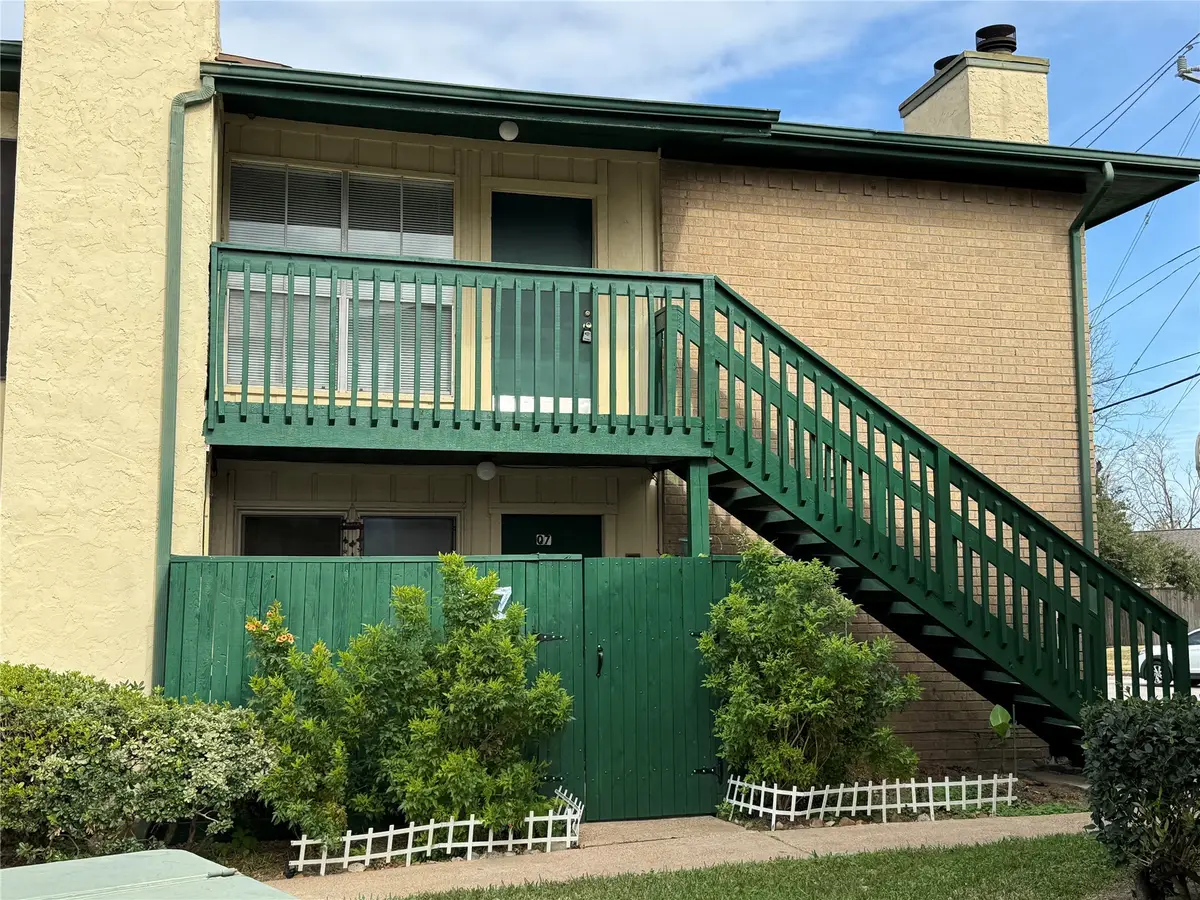 1516 Bay Area Boulevard #Q-8, Houston, TX 77058 - Image #1