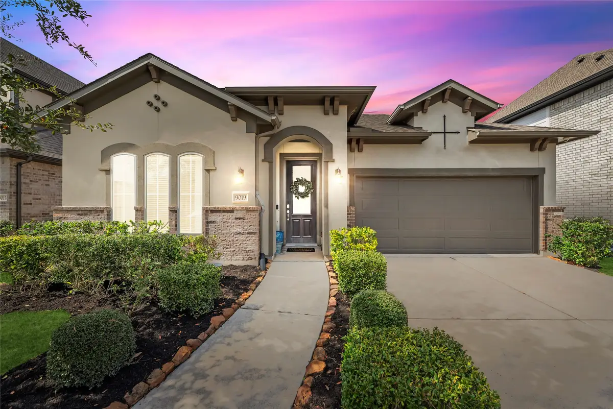 9019 Stanley Oak Drive, Missouri City, TX 77459 - #1