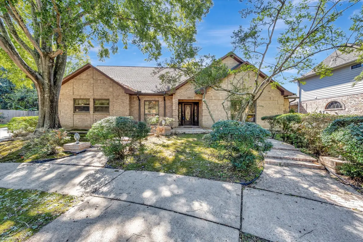 2207 Rockhaven Drive, Houston, TX 77062 - Image #1