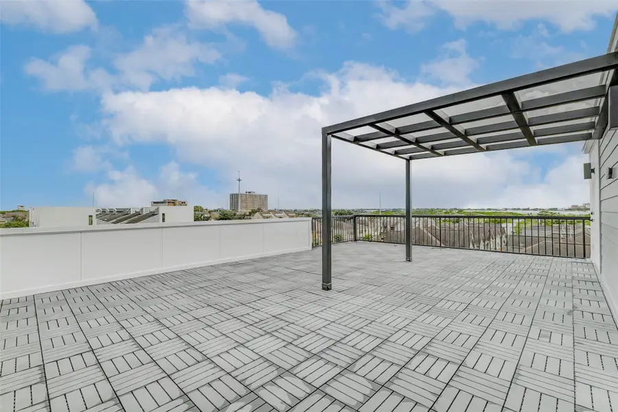 407 Grove Street #B, Houston, TX 77020 - Image #2