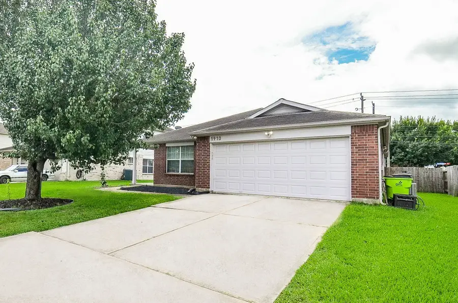1910 Poco Drive, Missouri City, TX 77489 - #2