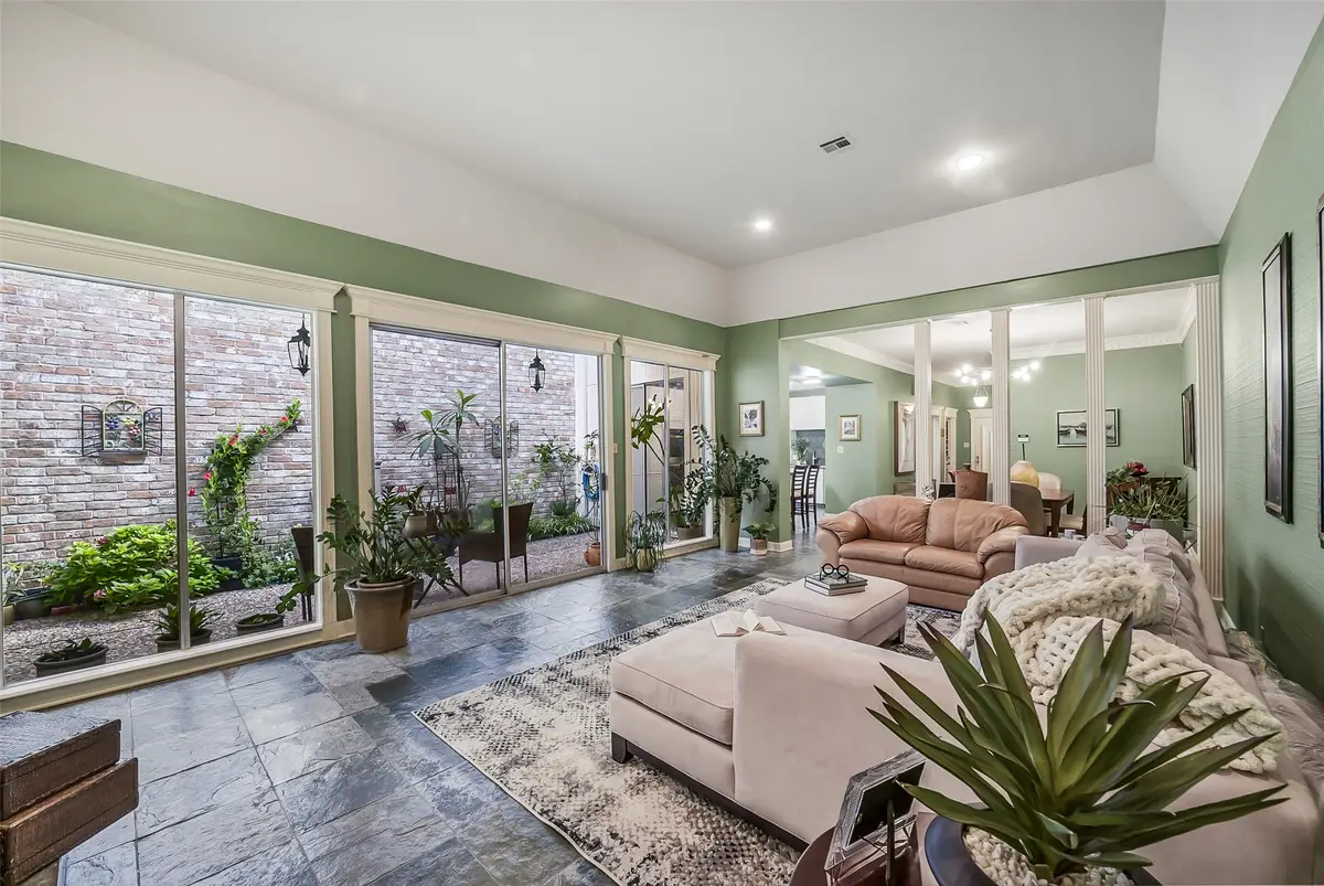 9340 Briar Forest, Houston, TX 77063 - #1