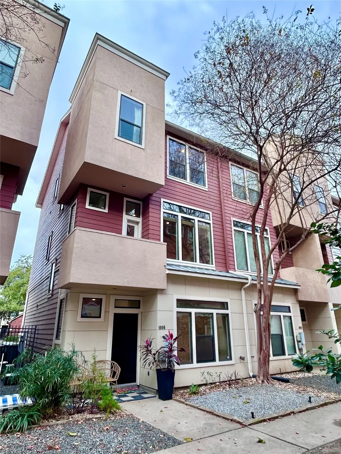 1006 Yale Street, Houston, TX 77008 - Image #1