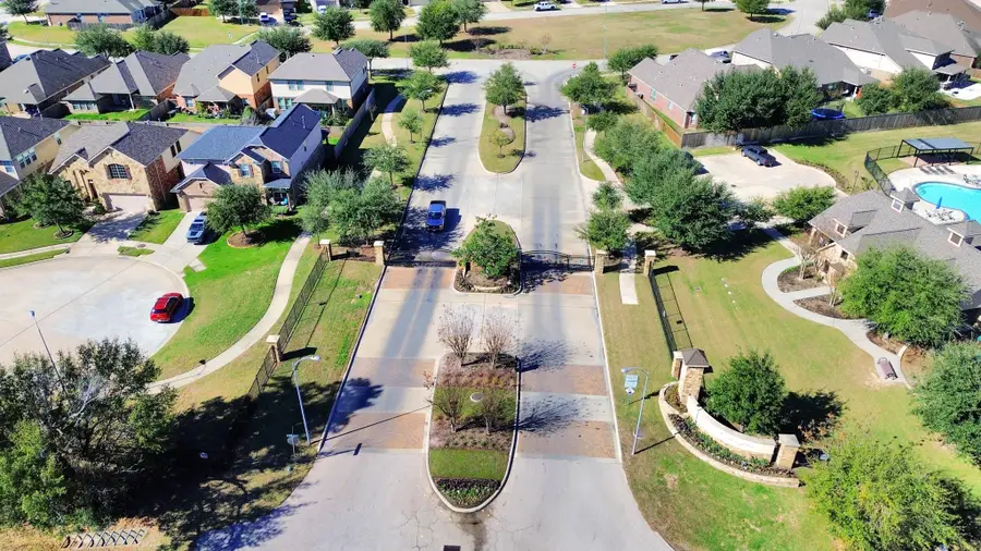 7502 Simpson Springs Lane, Spring, TX 77389 - Image #2