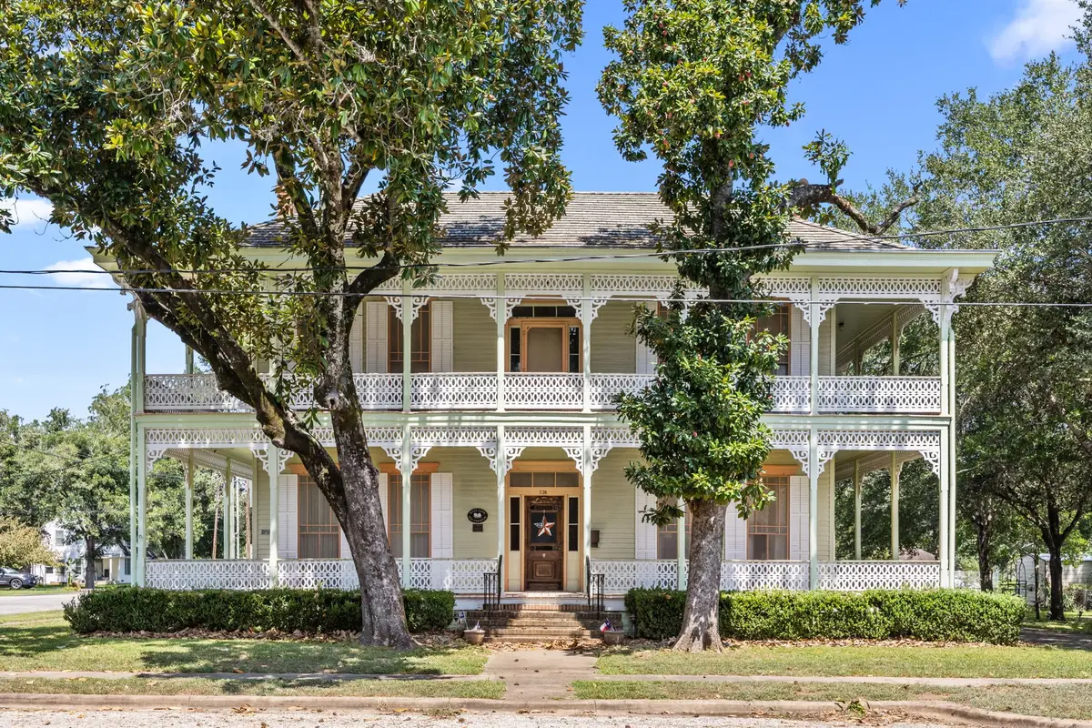 236 Preston Street, Columbus, TX 78934 - #1