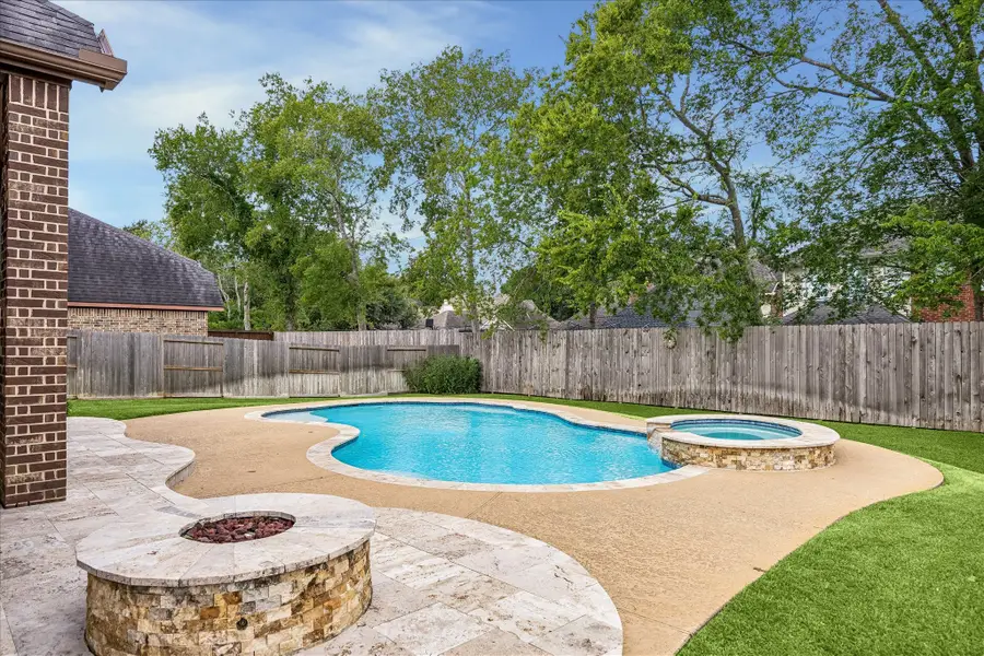 18638 Roslyn Springs Drive, Spring, TX 77388 - #2