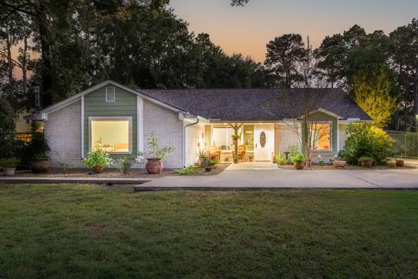 11715 Dermott Drive, Houston, TX 77065