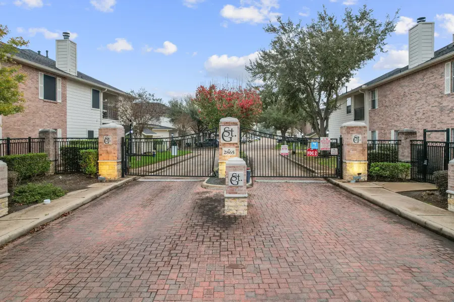 2865 Westhollow Drive #2, Houston, TX 77082 - Image #2
