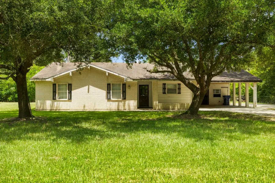 140 Friar Tuck Road, Shepherd, TX 77371 - #2