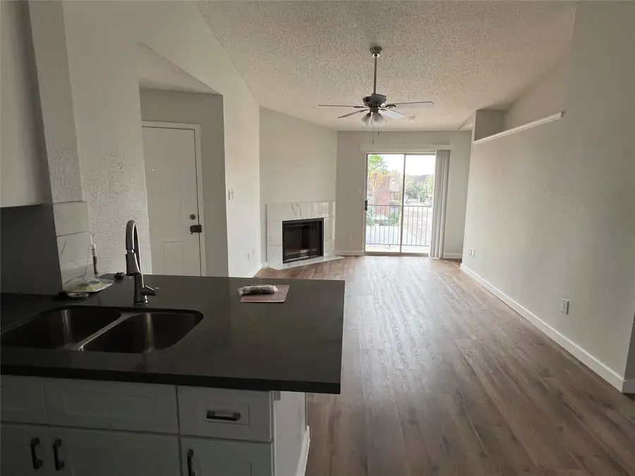 2121 Hepburn Street #1212, Houston, TX 77054 - Image #3