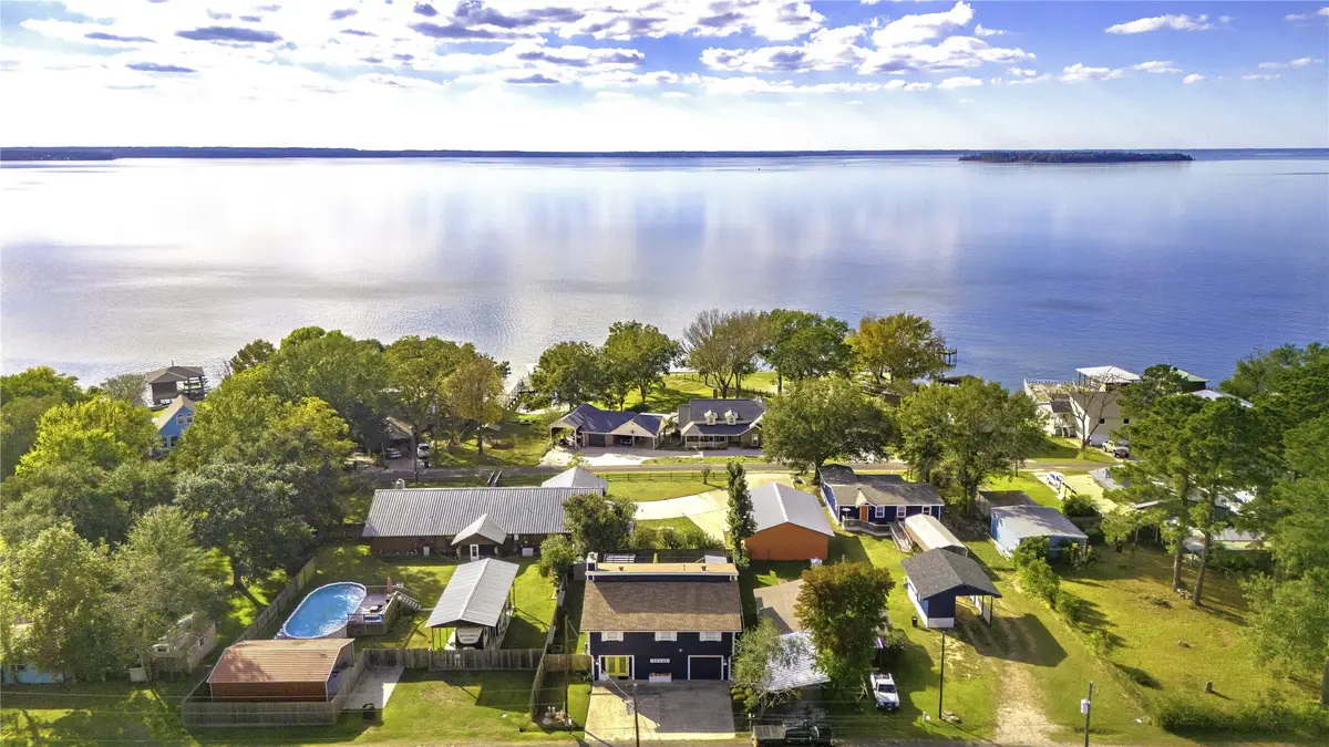 162 Seagull Lndg, Livingston, TX 77351 - Image #1