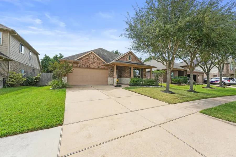 21211 Knight Quest Drive, Tomball, TX 77375 - Image #3