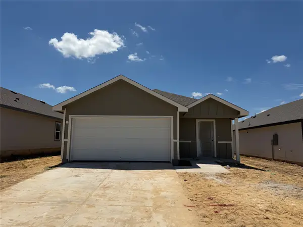 1228 Hickory Grove Street, Brenham, TX 77833